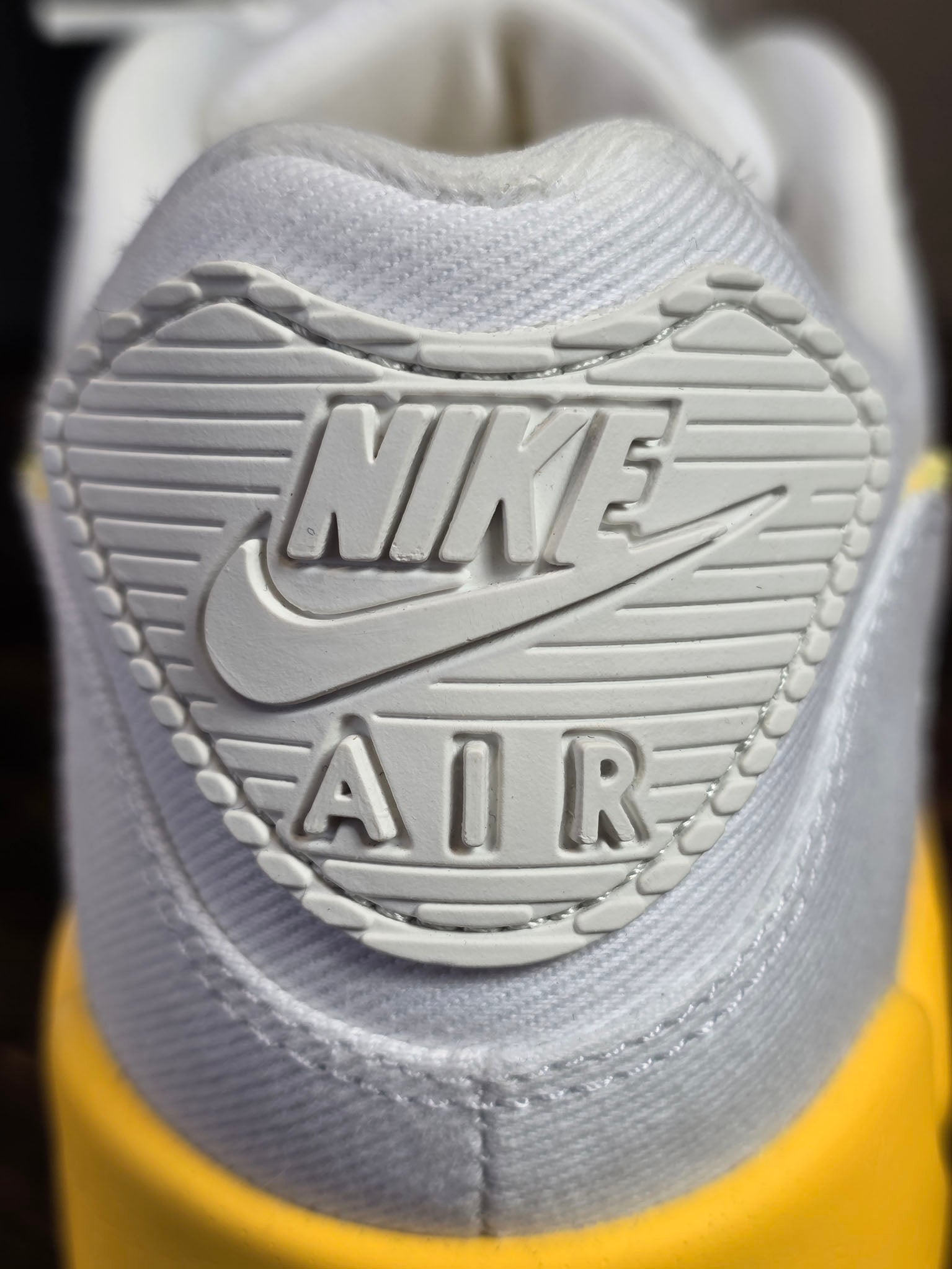 Nike Air Max 90 SE Citrus Pulse maat 39