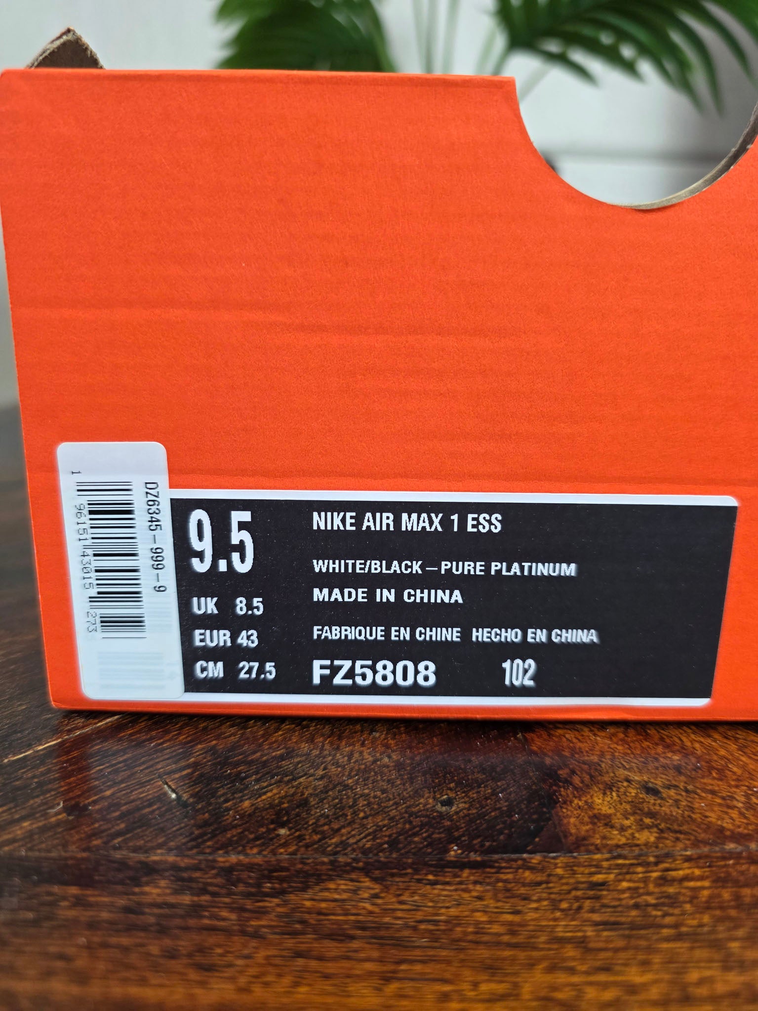 Nike Air Max 1 Essential Black White maat 43