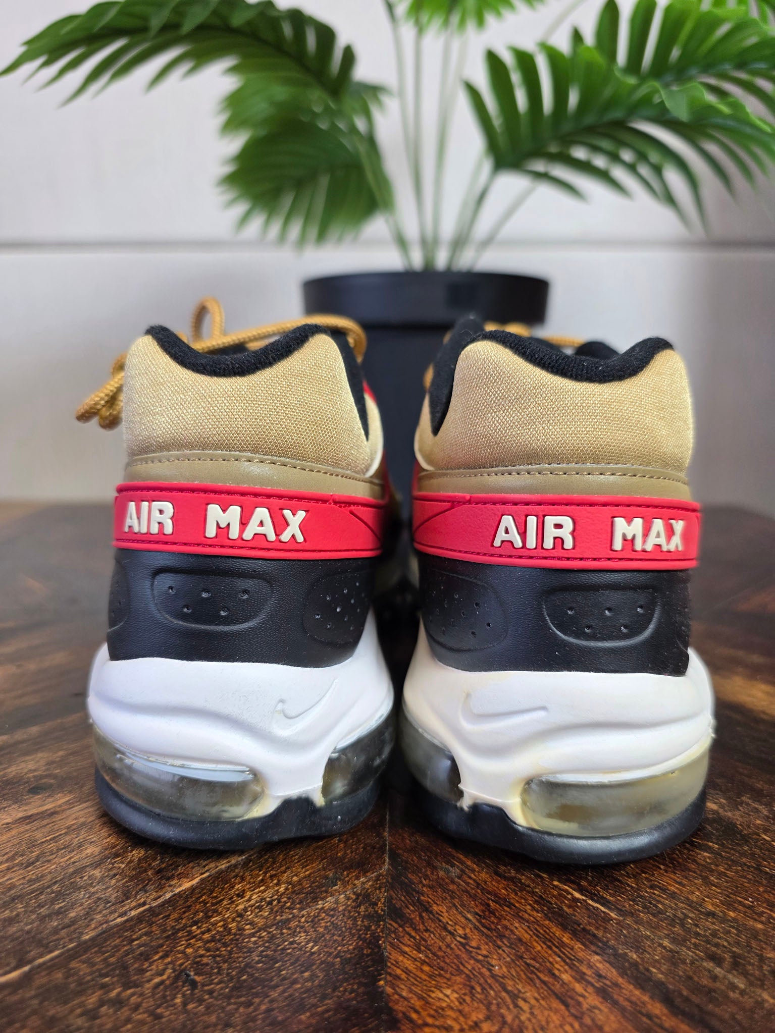 Nike Air Max 97 BW Metallic Gold University Red maat 44