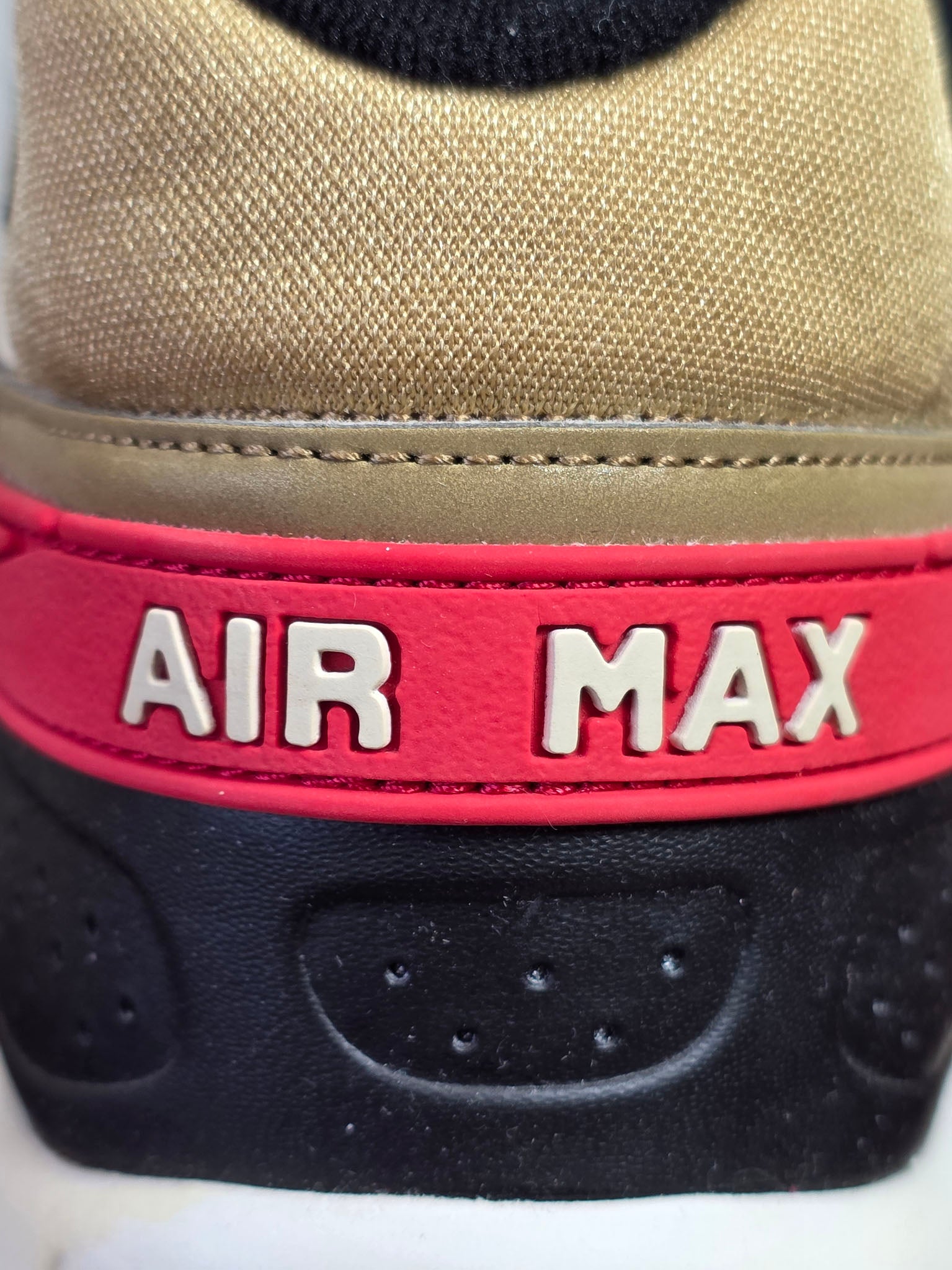 Nike Air Max 97 BW Metallic Gold University Red maat 44