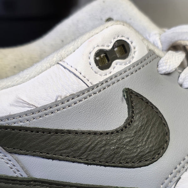 Nike Air Max 90/1 White Cargo Khaki maat 46