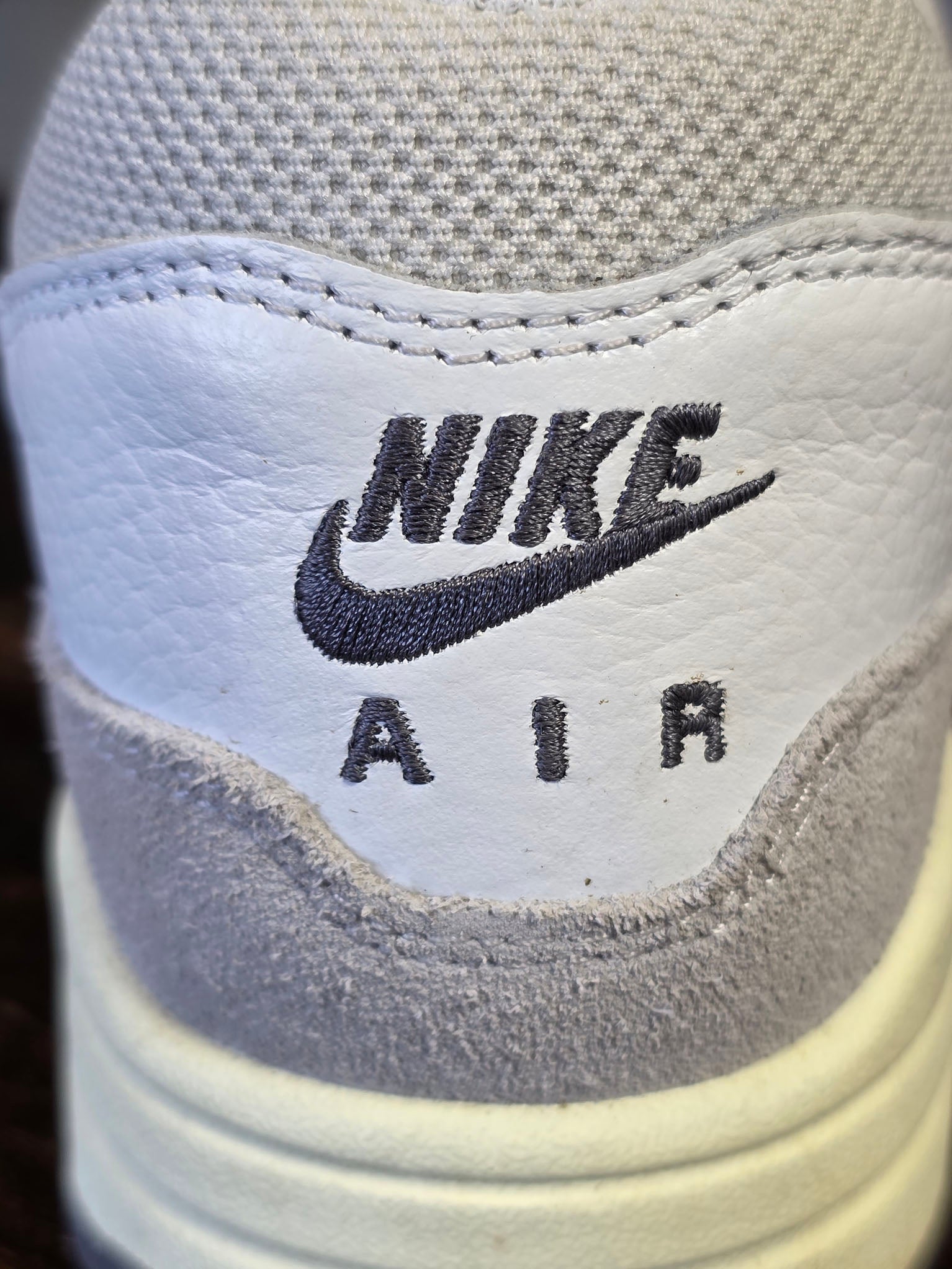 Nike Air Max 1 Greyscale maat 44,5