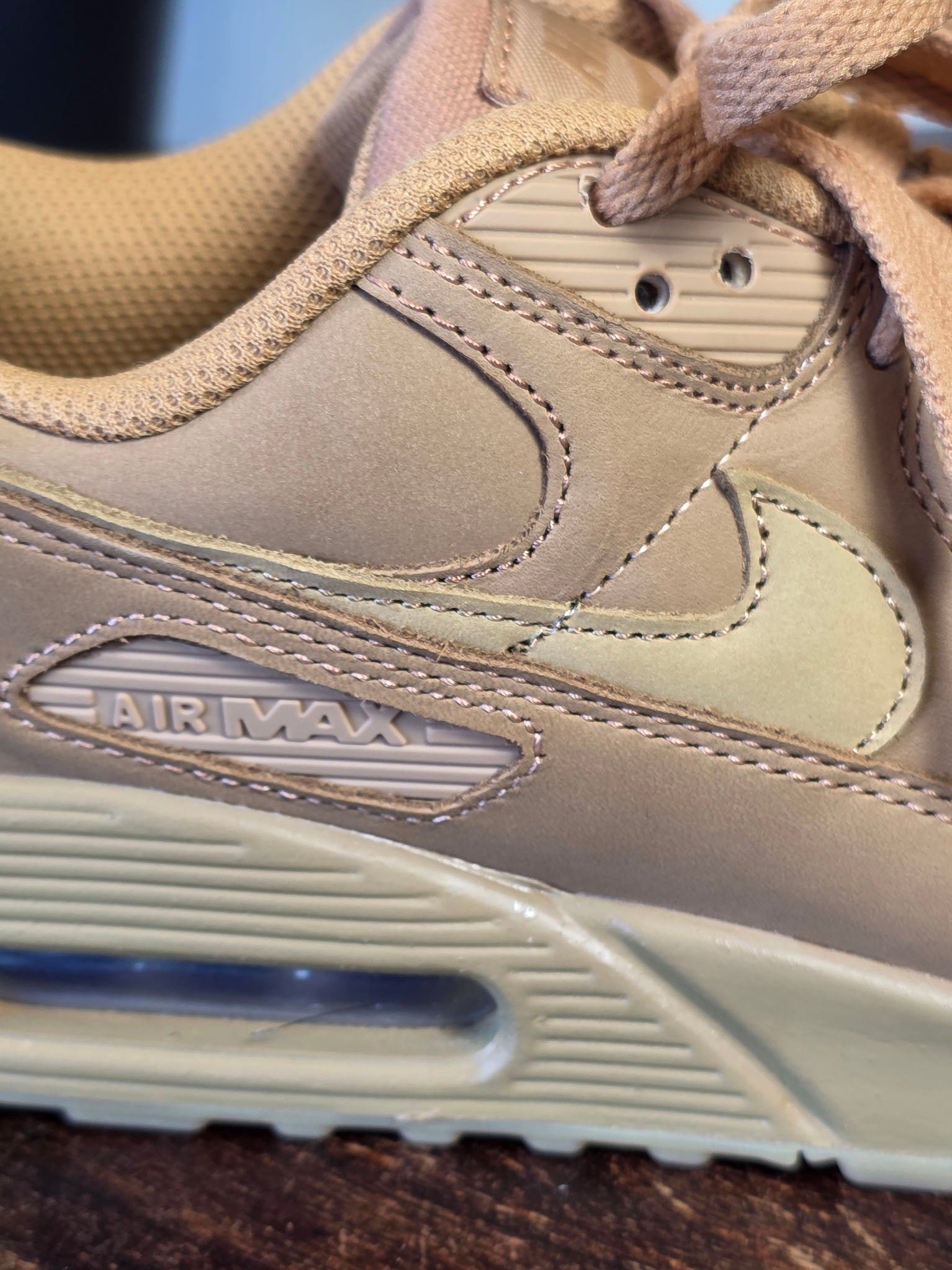 Nike Air Max 90 Wheat maat 42,5