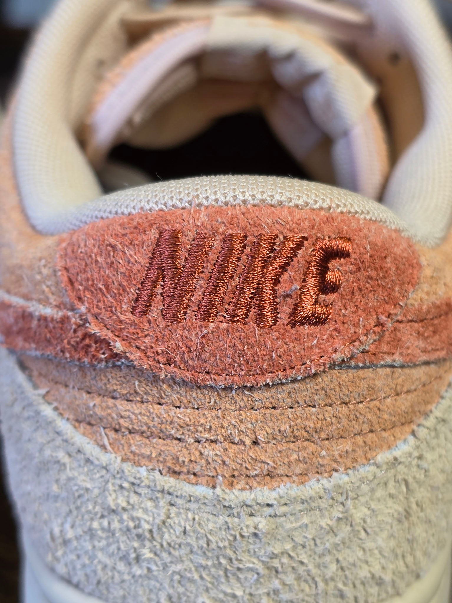 Nike Dunk Low Burnt Sunrise maat 42,5