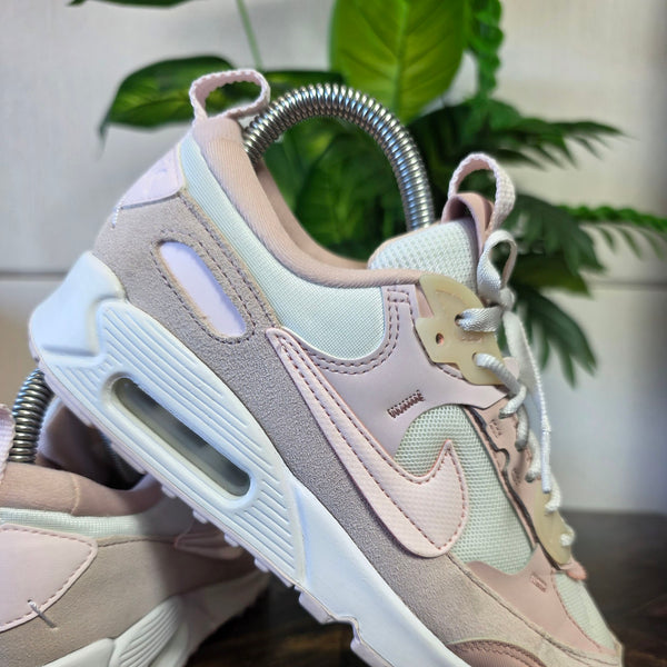 Nike Air Max 90 Futura Pink maat 36