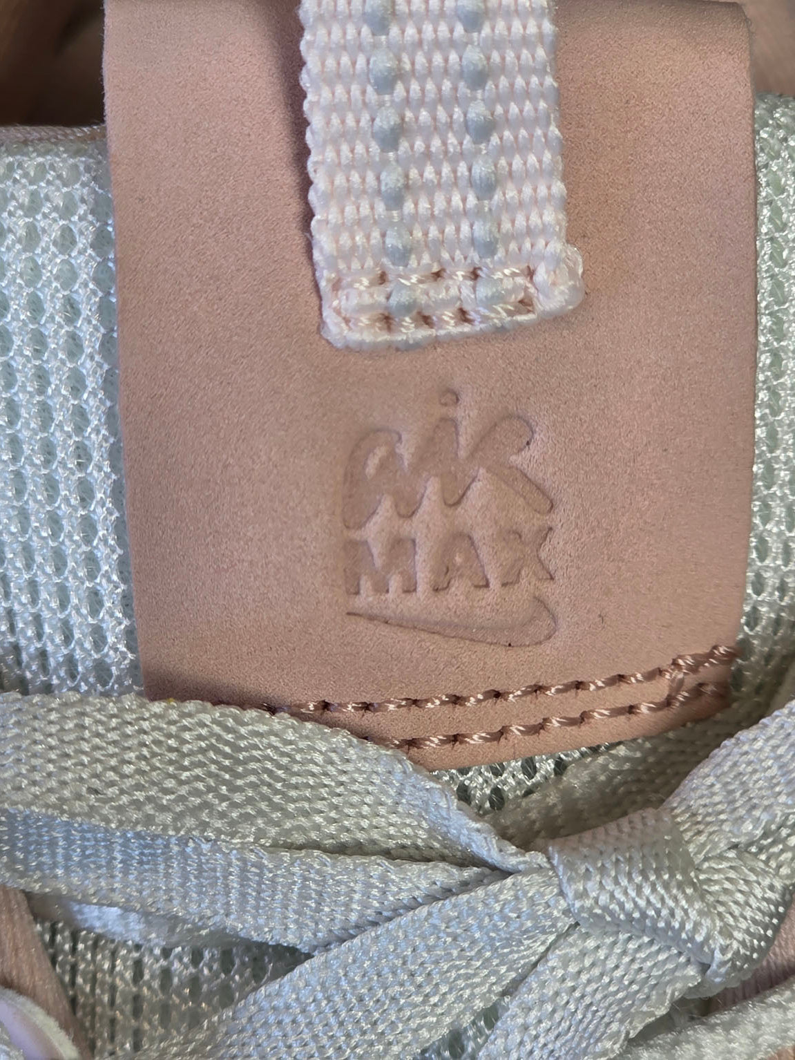 Nike Air Max 90 Futura Pink maat 36