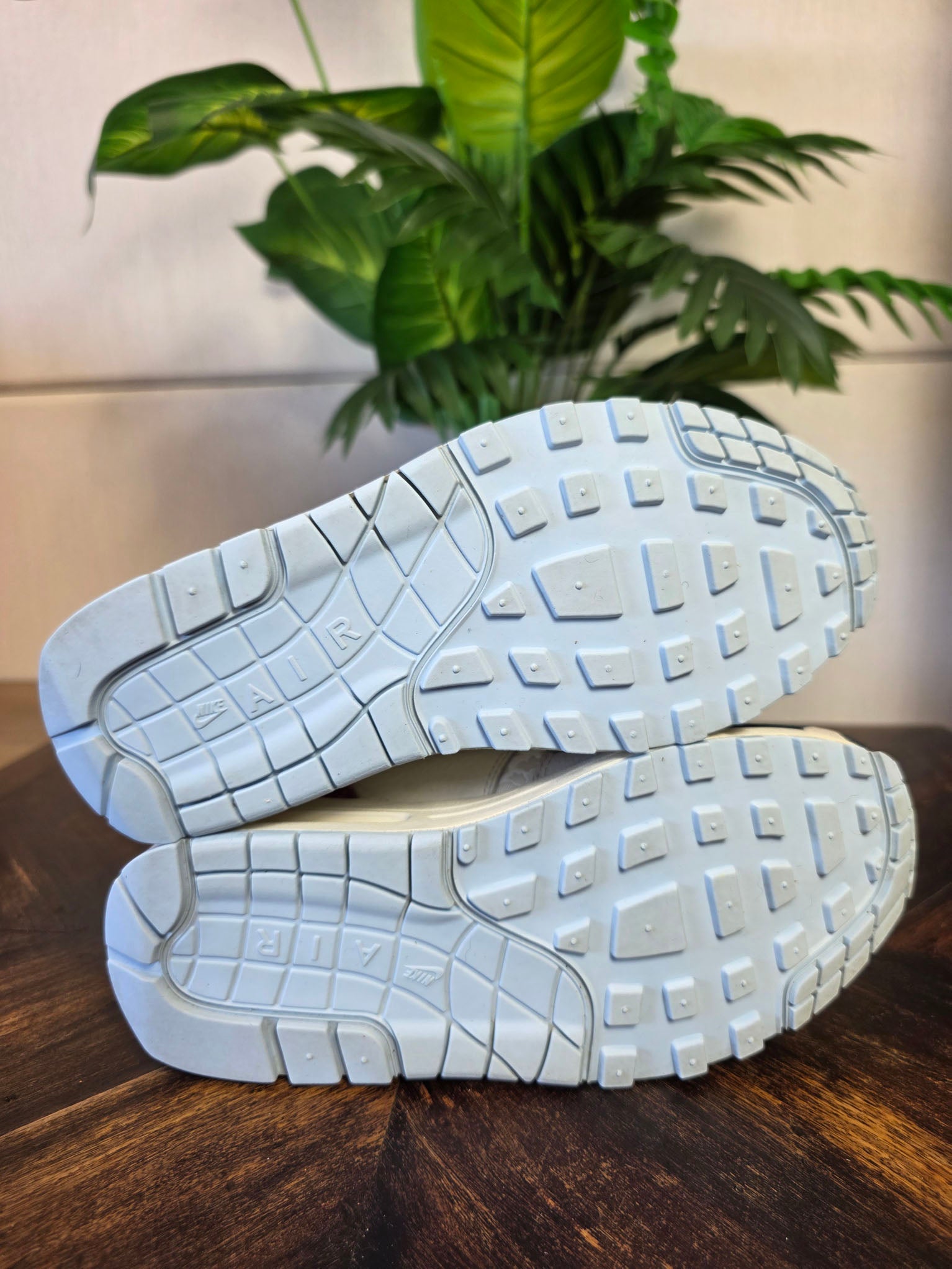 Nike Air Max 1 '87 Wmns Great Indoors maat 36,5