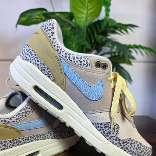 Nike Air Max 1 Cobblestone maat 41