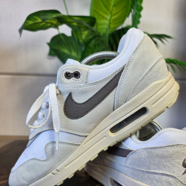 Nike Air Max 1 Ironstone maat 44