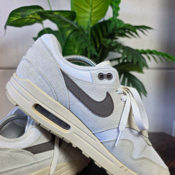 Nike Air Max 1 Ironstone maat 44