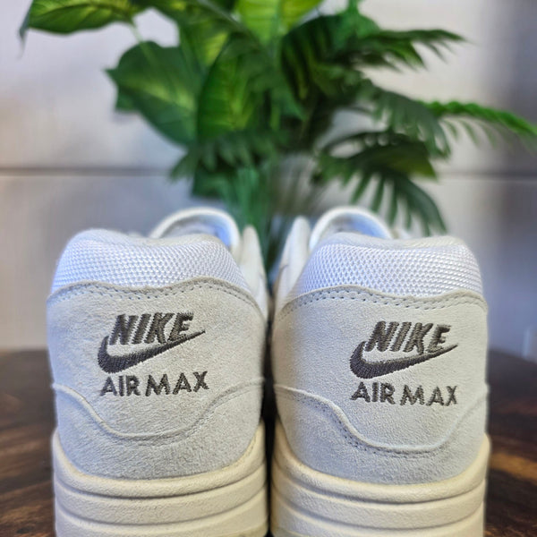 Nike Air Max 1 Ironstone maat 44