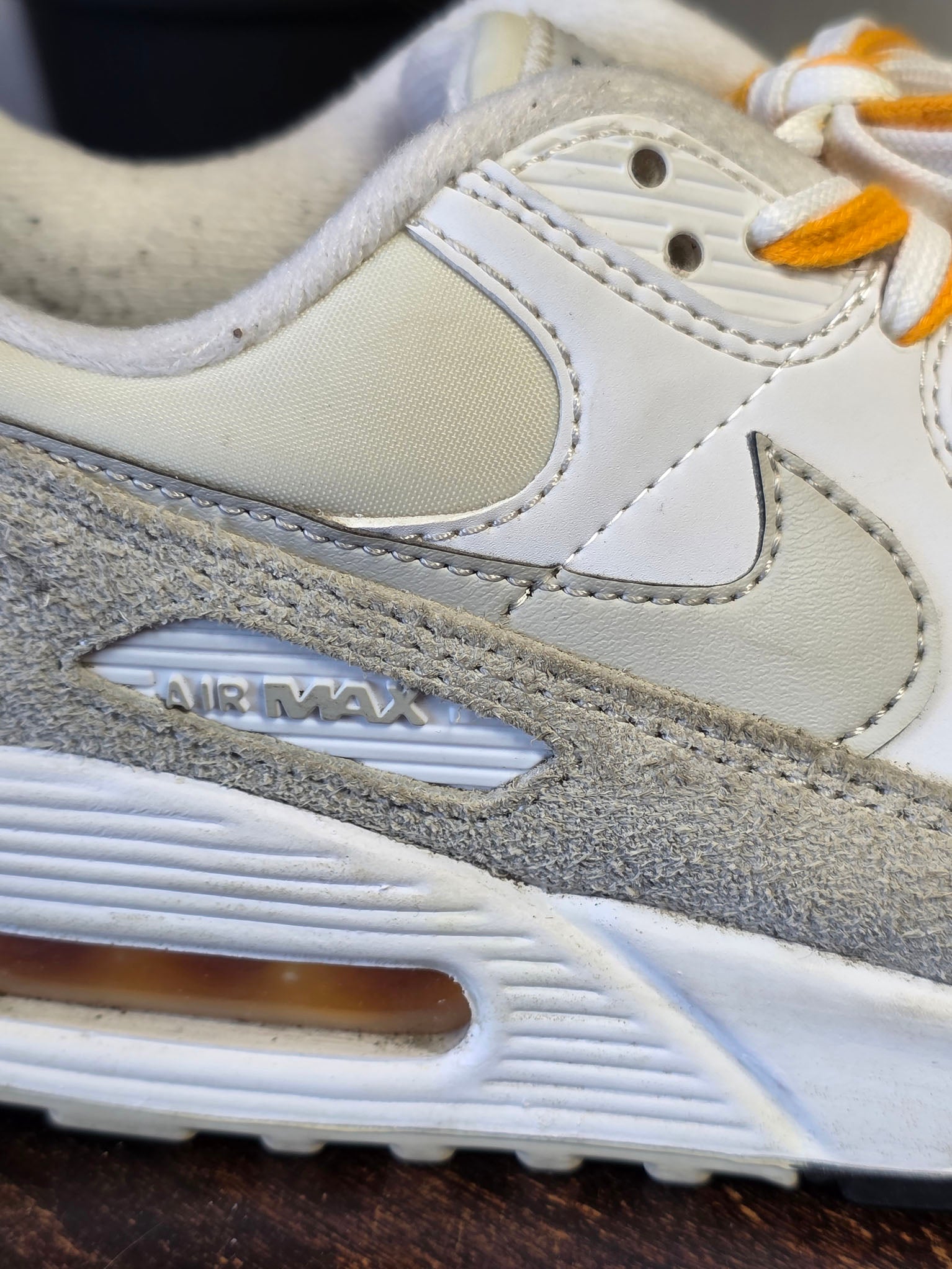Nike Air Max 90 First Use Light Bone maat 39