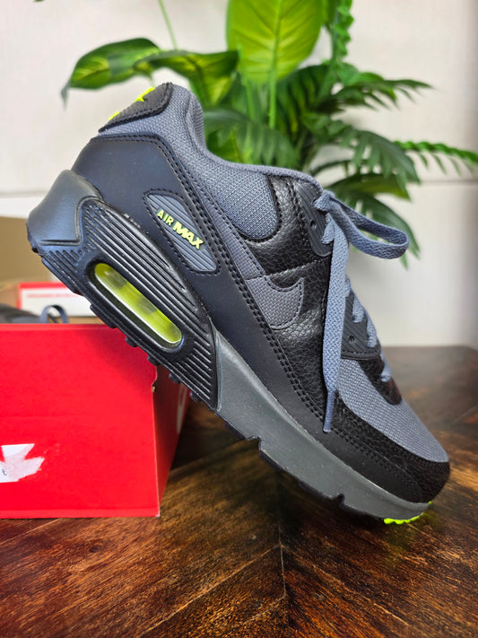 Nike Air Max 90 Next Nature GS "Dark Grey Volt" maat 40