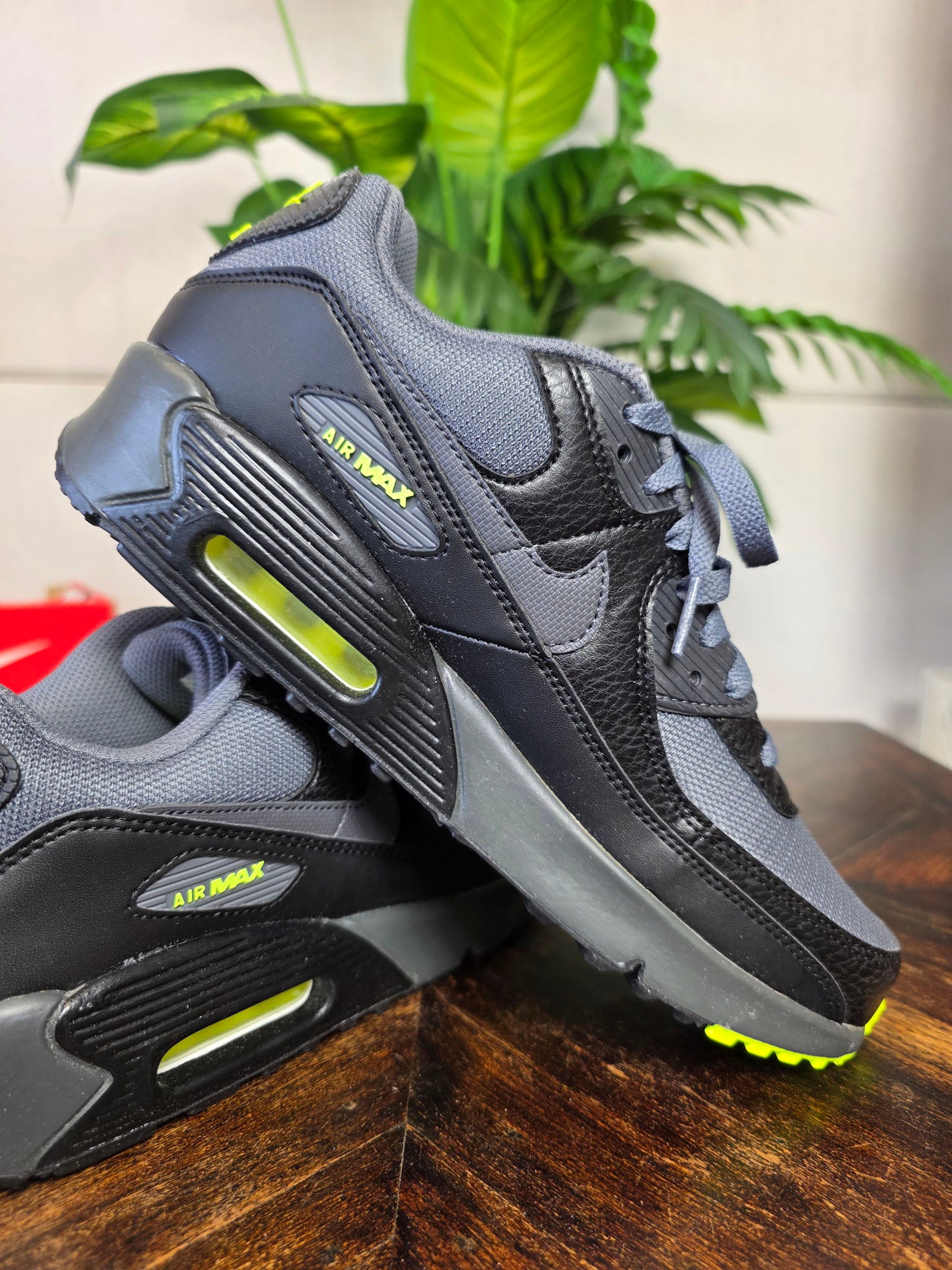 Nike Air Max 90 Next Nature GS "Dark Grey Volt" maat 40