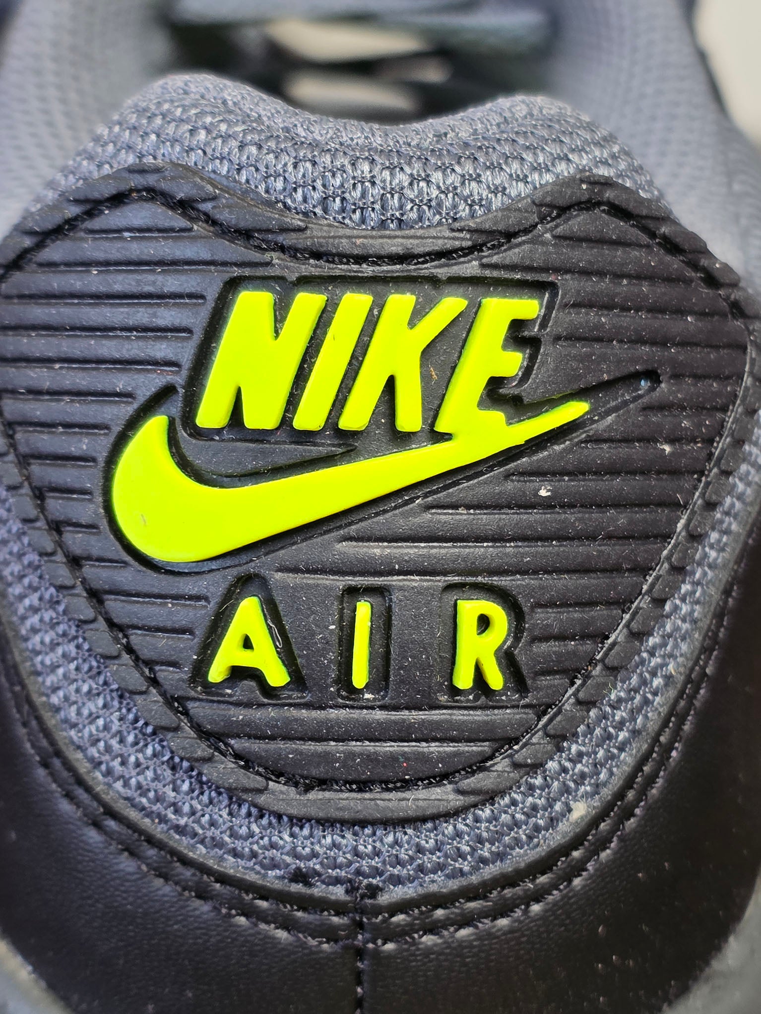 Nike Air Max 90 Next Nature GS "Dark Grey Volt" maat 40