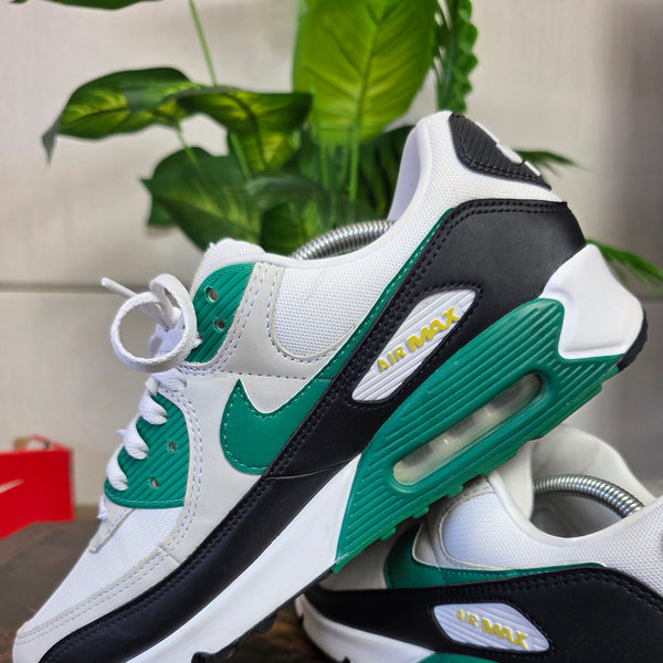 Nike Air Max 90 'Malachite' maat 45