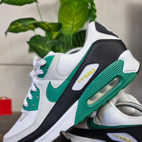 Nike Air Max 90 'Malachite' maat 45