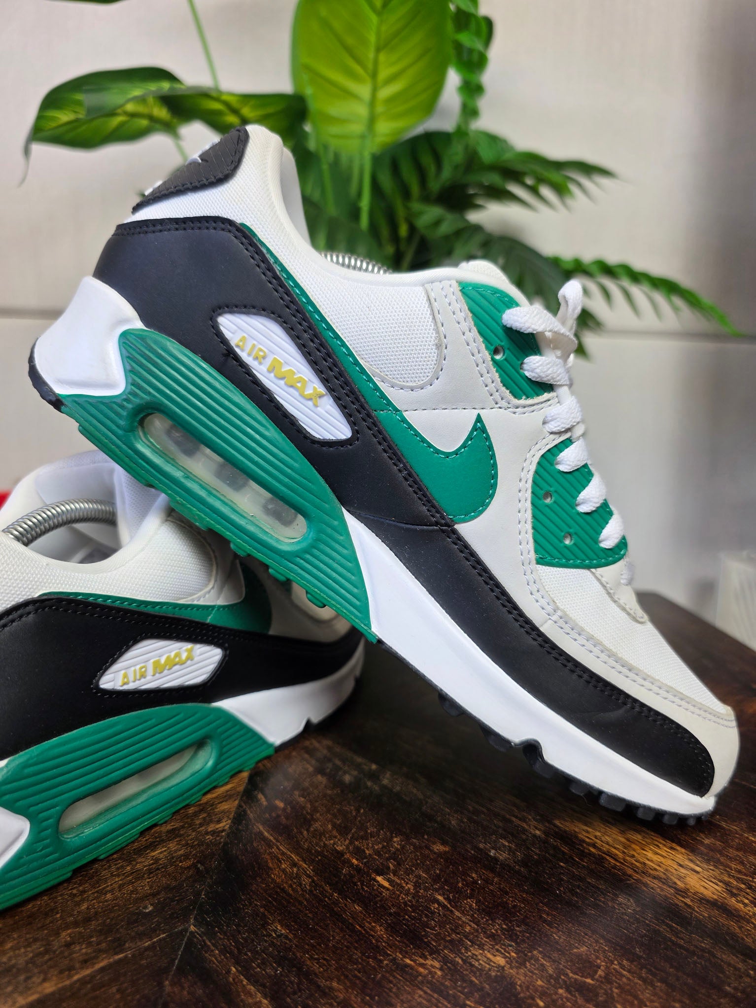 Nike Air Max 90 'Malachite' maat 45