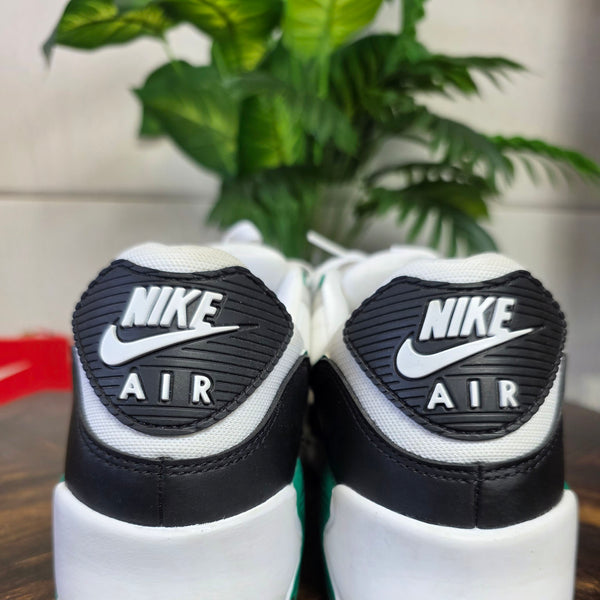 Nike Air Max 90 'Malachite' maat 45