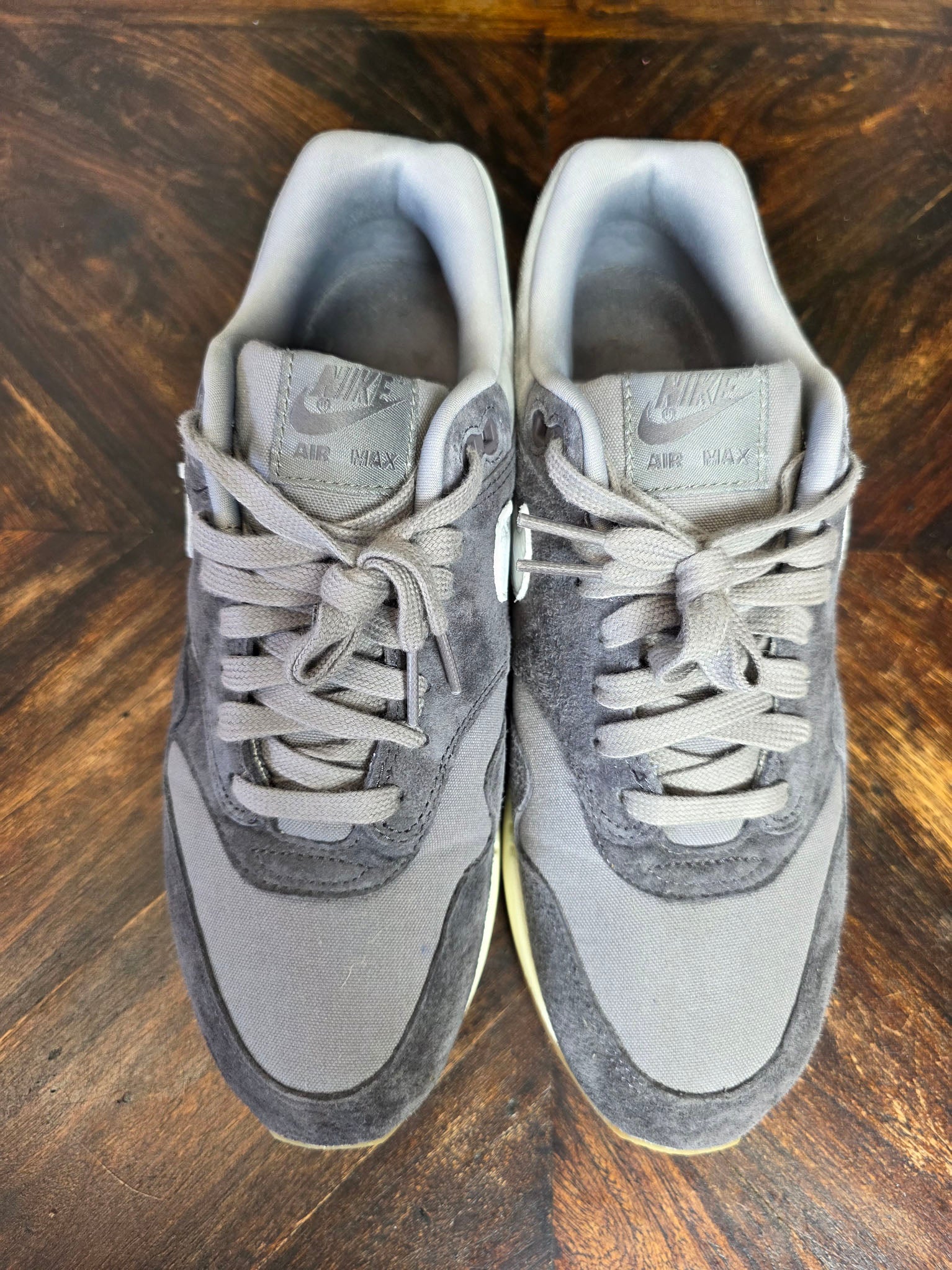 Nike Air Max 1 PRM Crepe "Soft Grey" maat 41