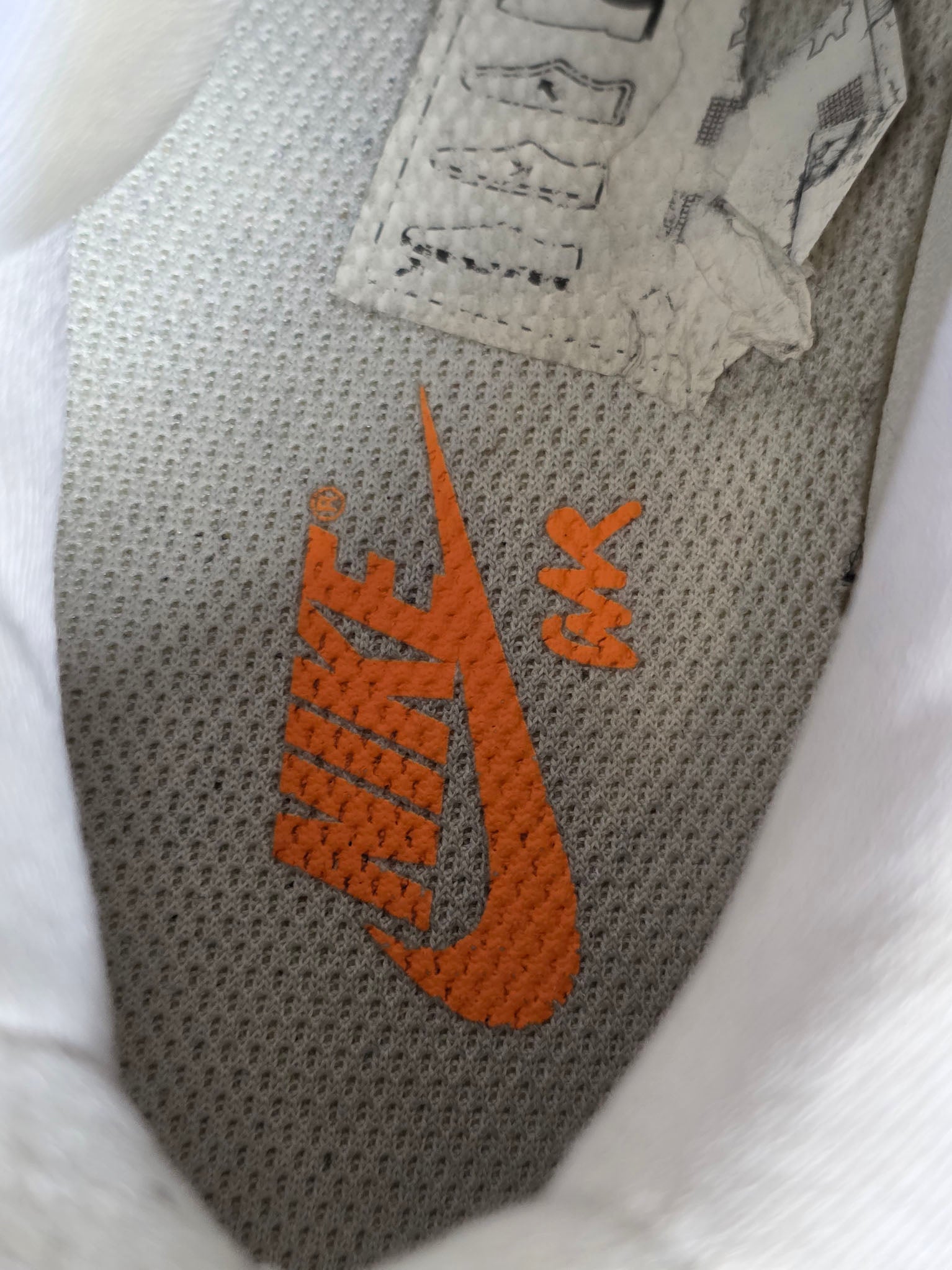 Nike Air Max 90 Futura Bright Mandarin maat 40