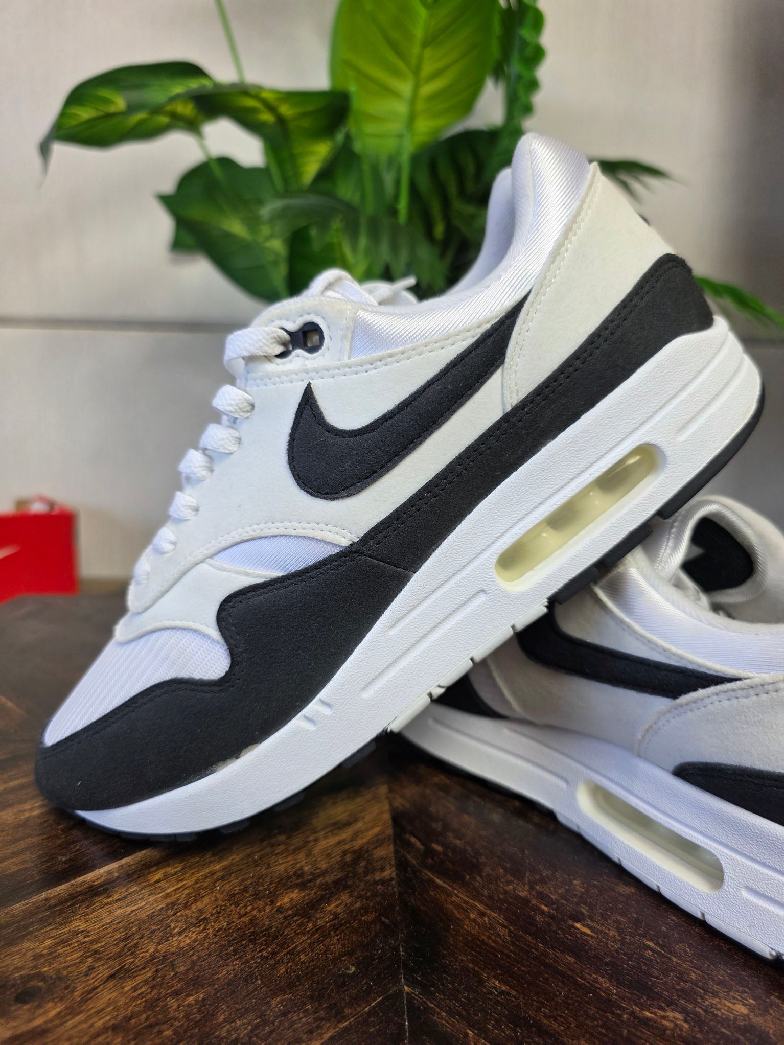 Nike Air Max 1 Black White maat 44