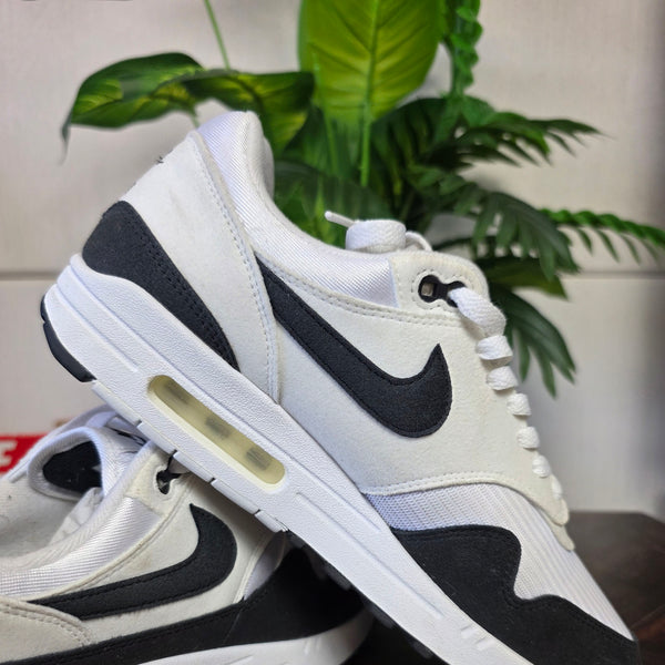 Nike Air Max 1 Black White maat 44
