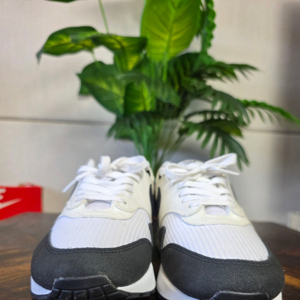 Nike Air Max 1 Black White maat 44