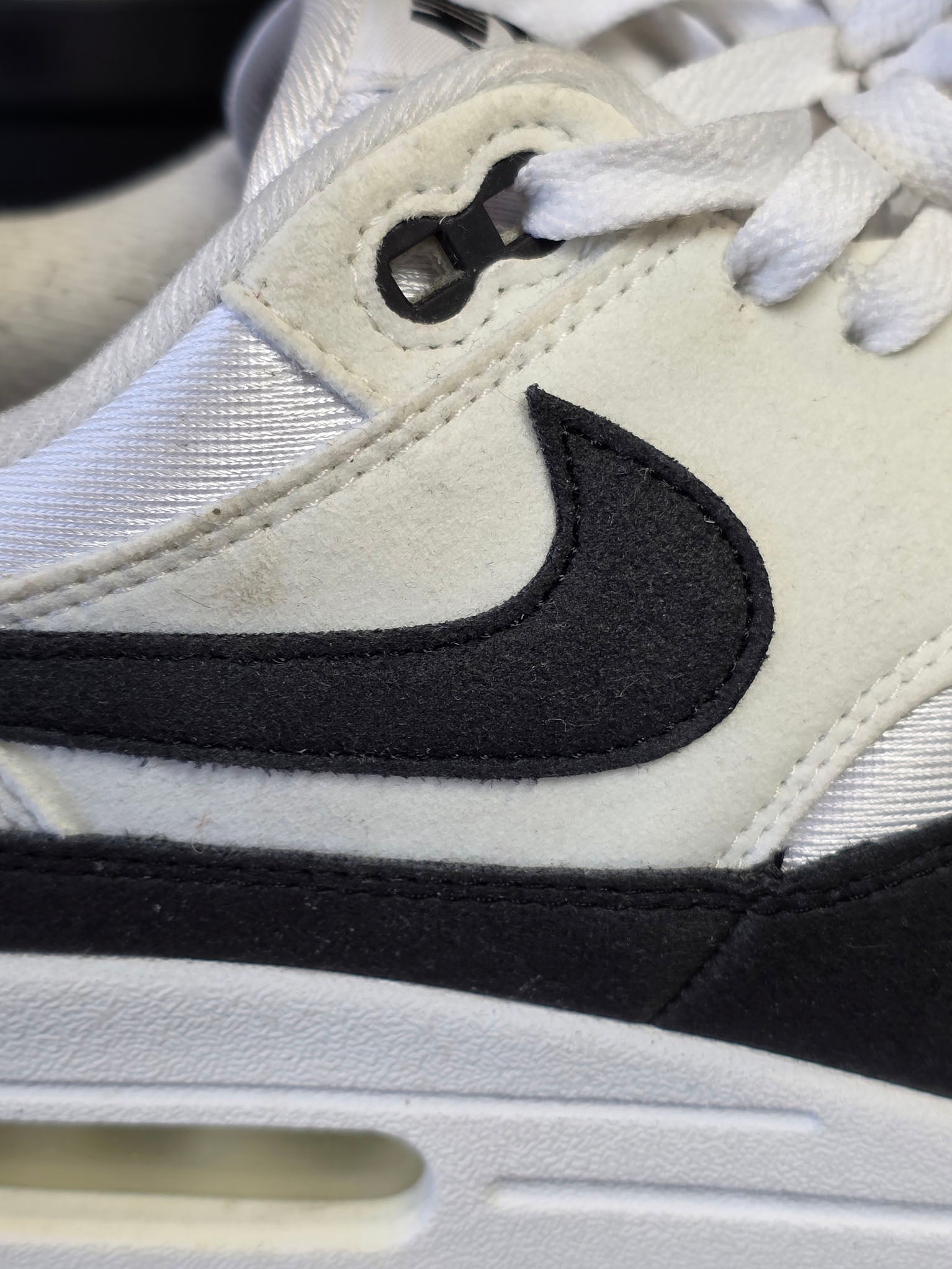 Nike Air Max 1 Black White maat 44