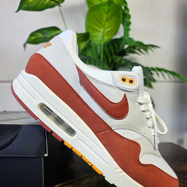 Nike Air Max 1 LX Rugged Orange maat 45,5