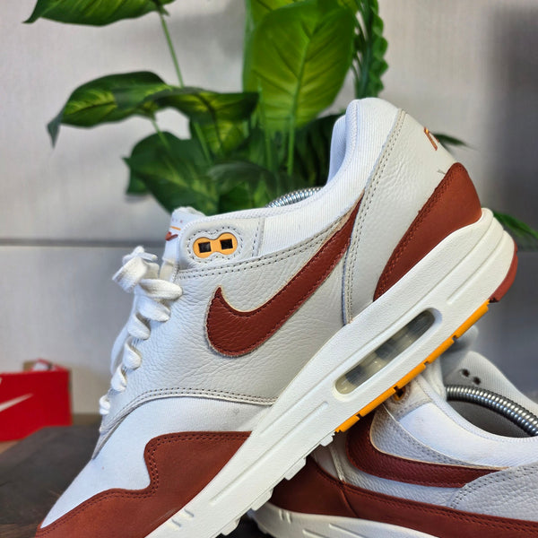 Nike Air Max 1 LX Rugged Orange maat 45,5