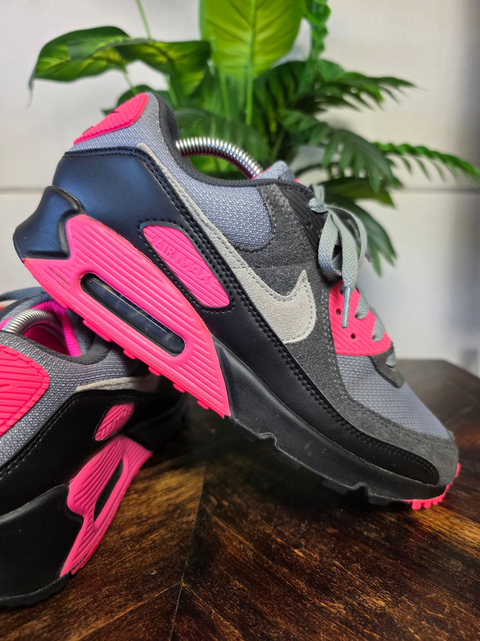 Nike Air Max 90 Hyper Pink maat 44