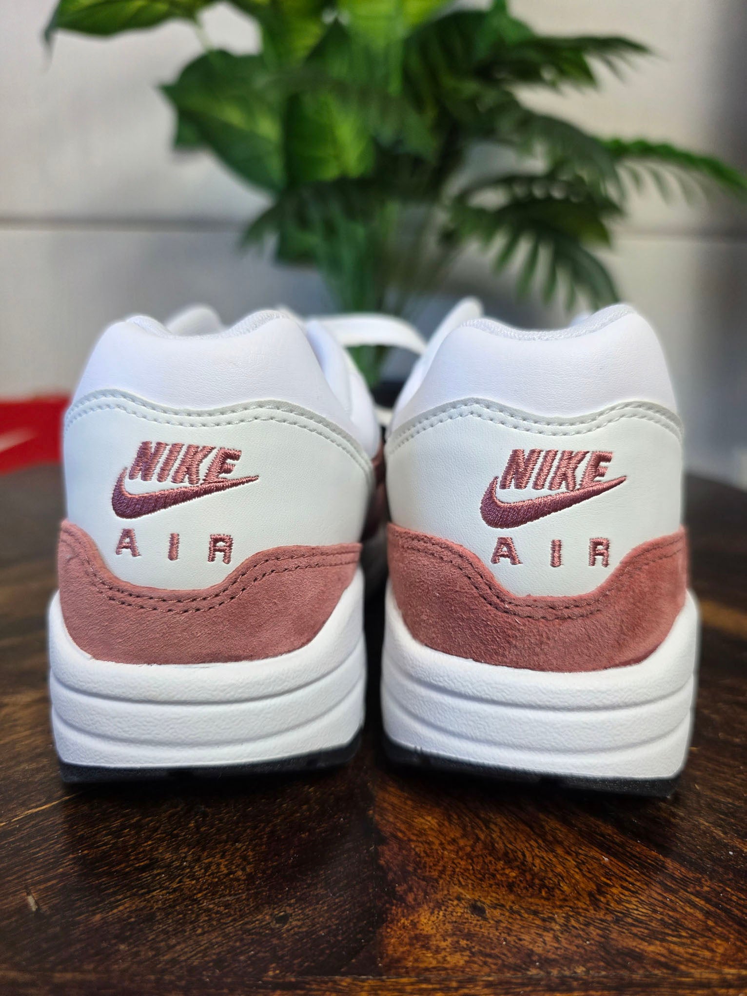 Nike Air Max 1 '87 White Canyon Pink maat 38