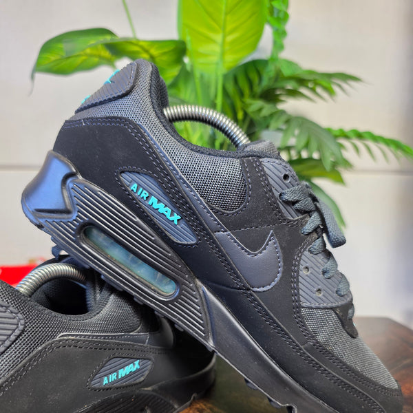 Nike Air Max 90 Black Tiffany maat 42,5