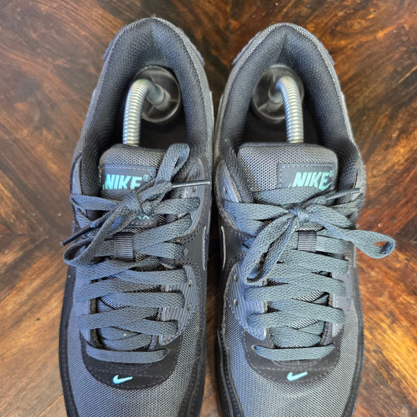 Nike Air Max 90 Black Tiffany maat 42,5