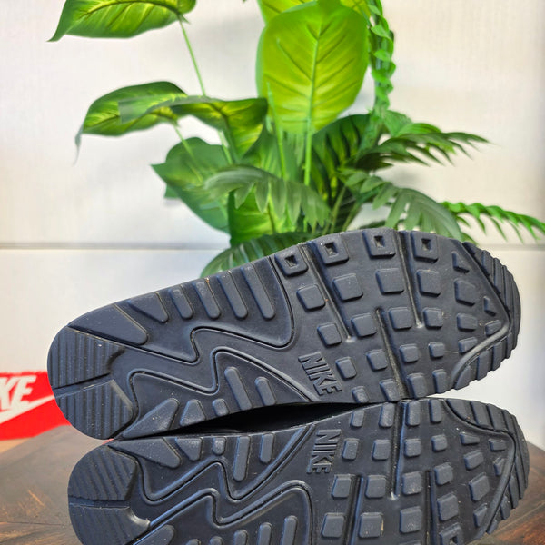 Nike Air Max 90 Black Tiffany maat 42,5