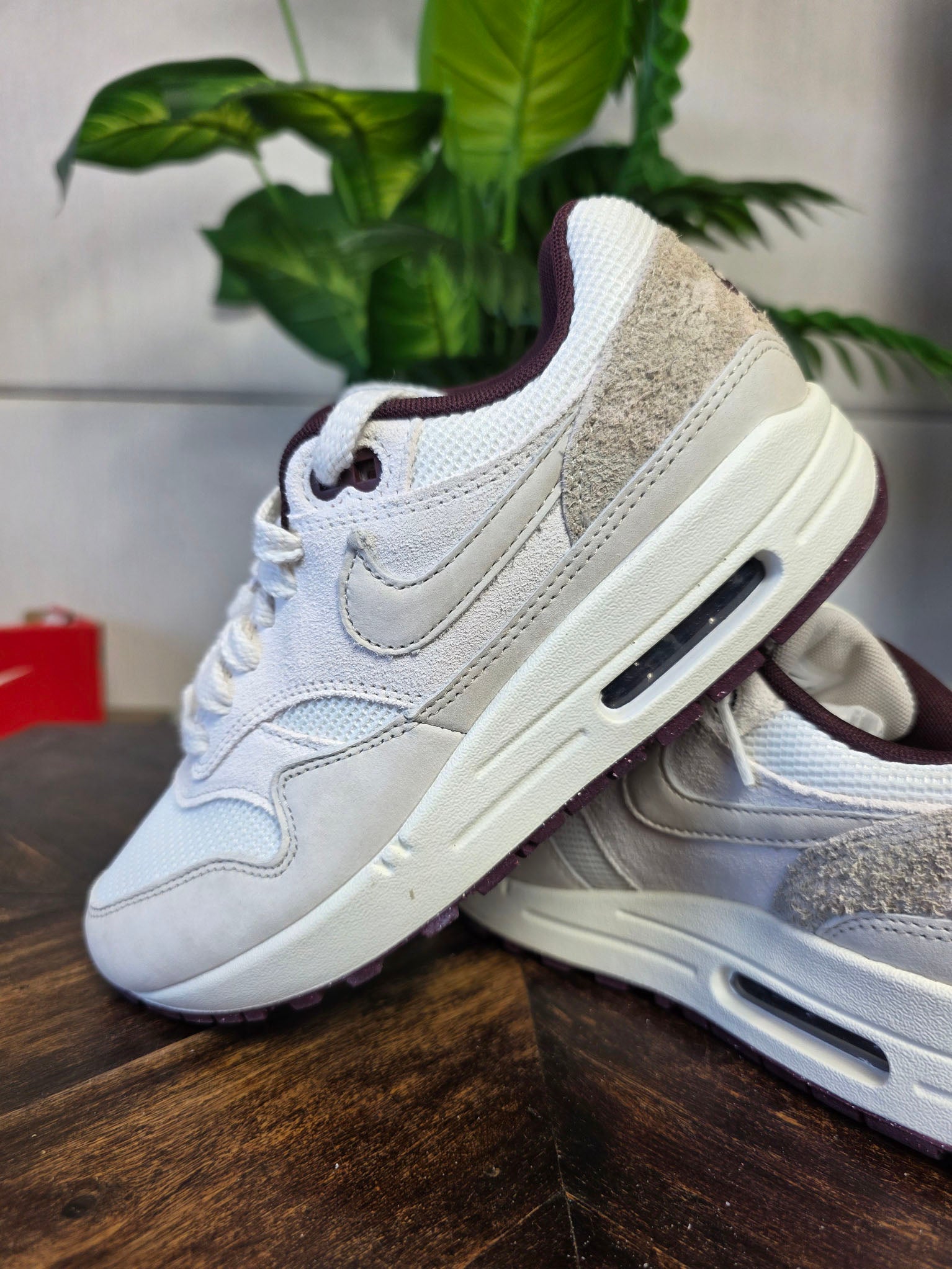 Nike Air Max 1 Brown Burgundy Crush maat 36,5