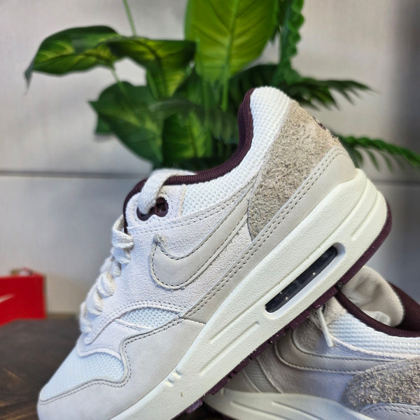Nike Air Max 1 Brown Burgundy Crush maat 36,5