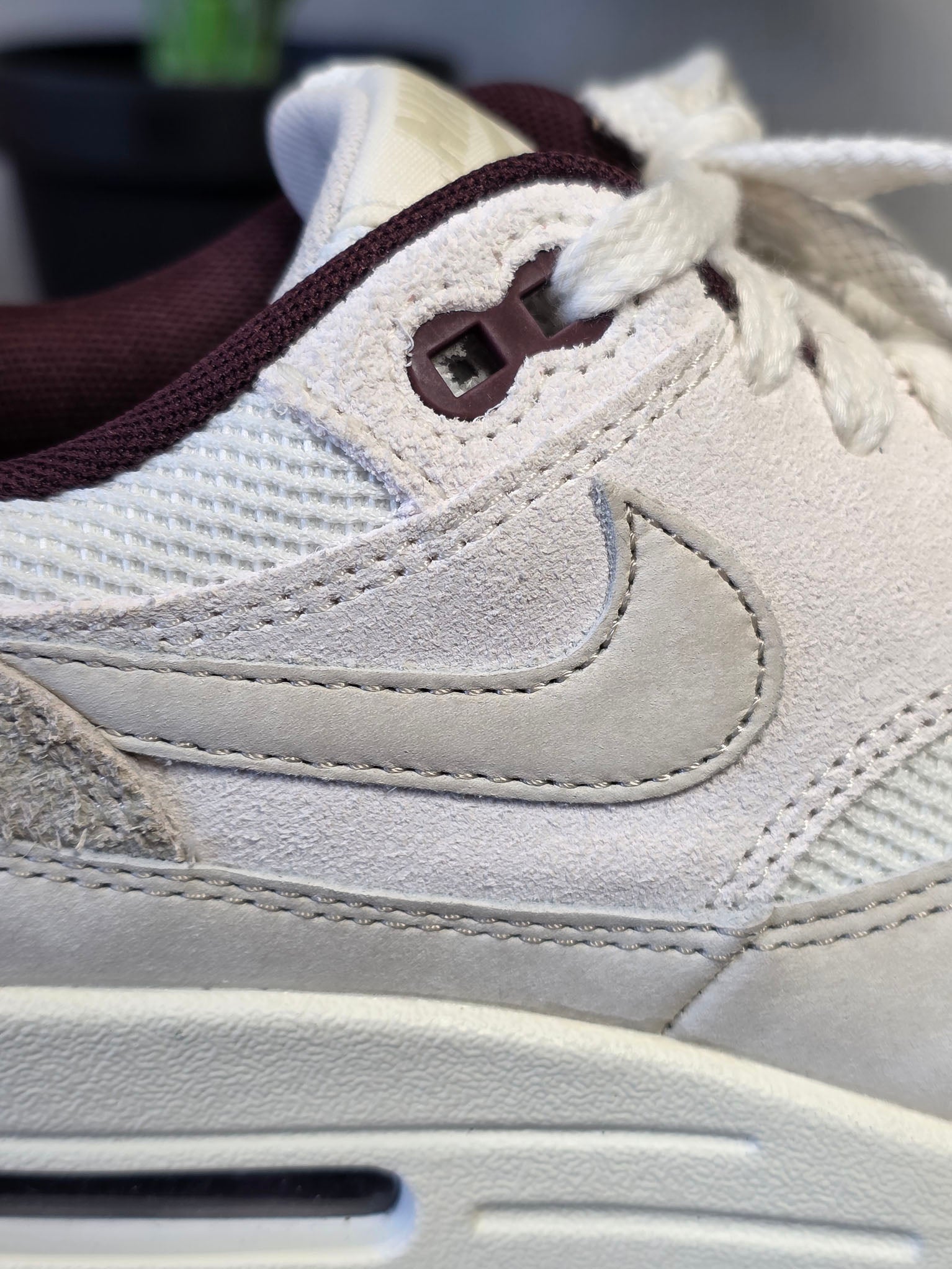 Nike Air Max 1 Brown Burgundy Crush maat 36,5