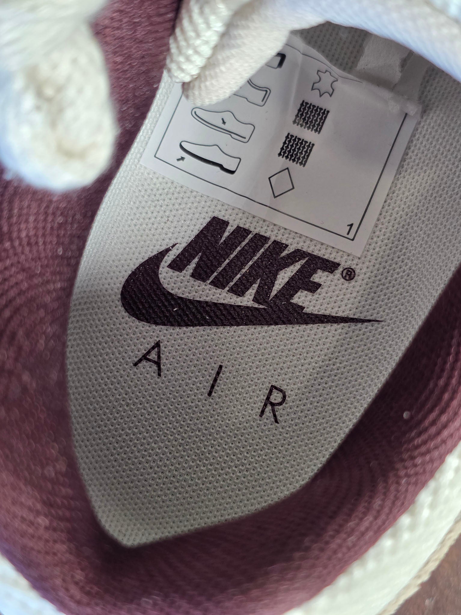 Nike Air Max 1 Brown Burgundy Crush maat 36,5
