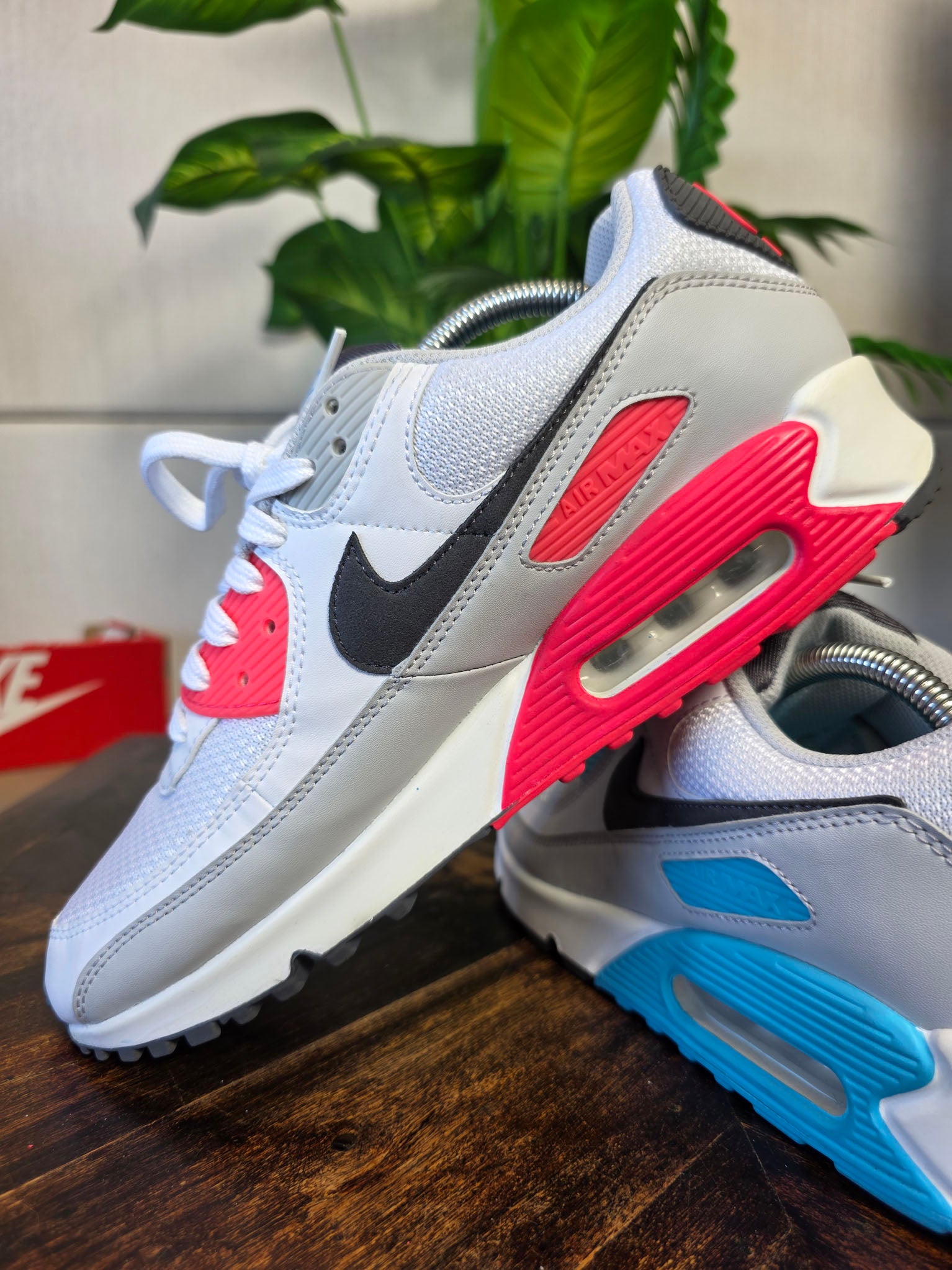 Nike Air Max 90 Chlorine Blue maat 43