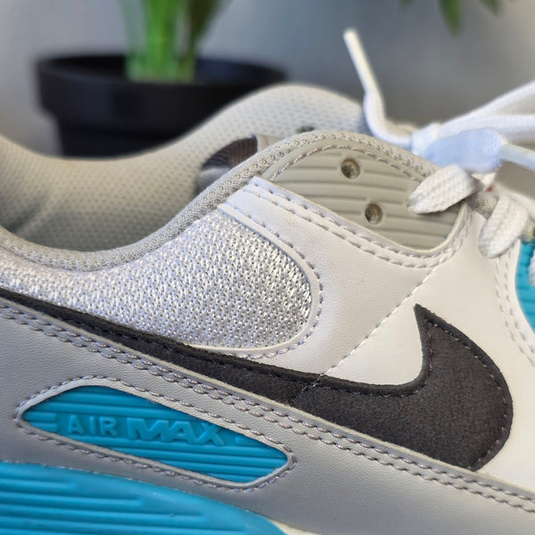 Nike Air Max 90 Chlorine Blue maat 43