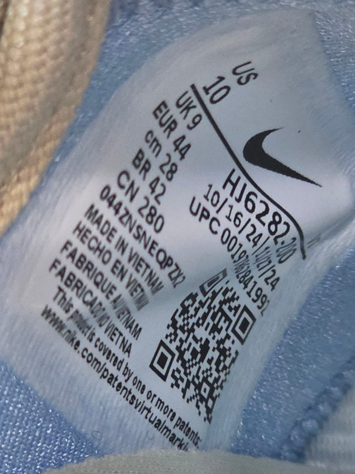 Nike Air Max 180 Light Khaki maat 44