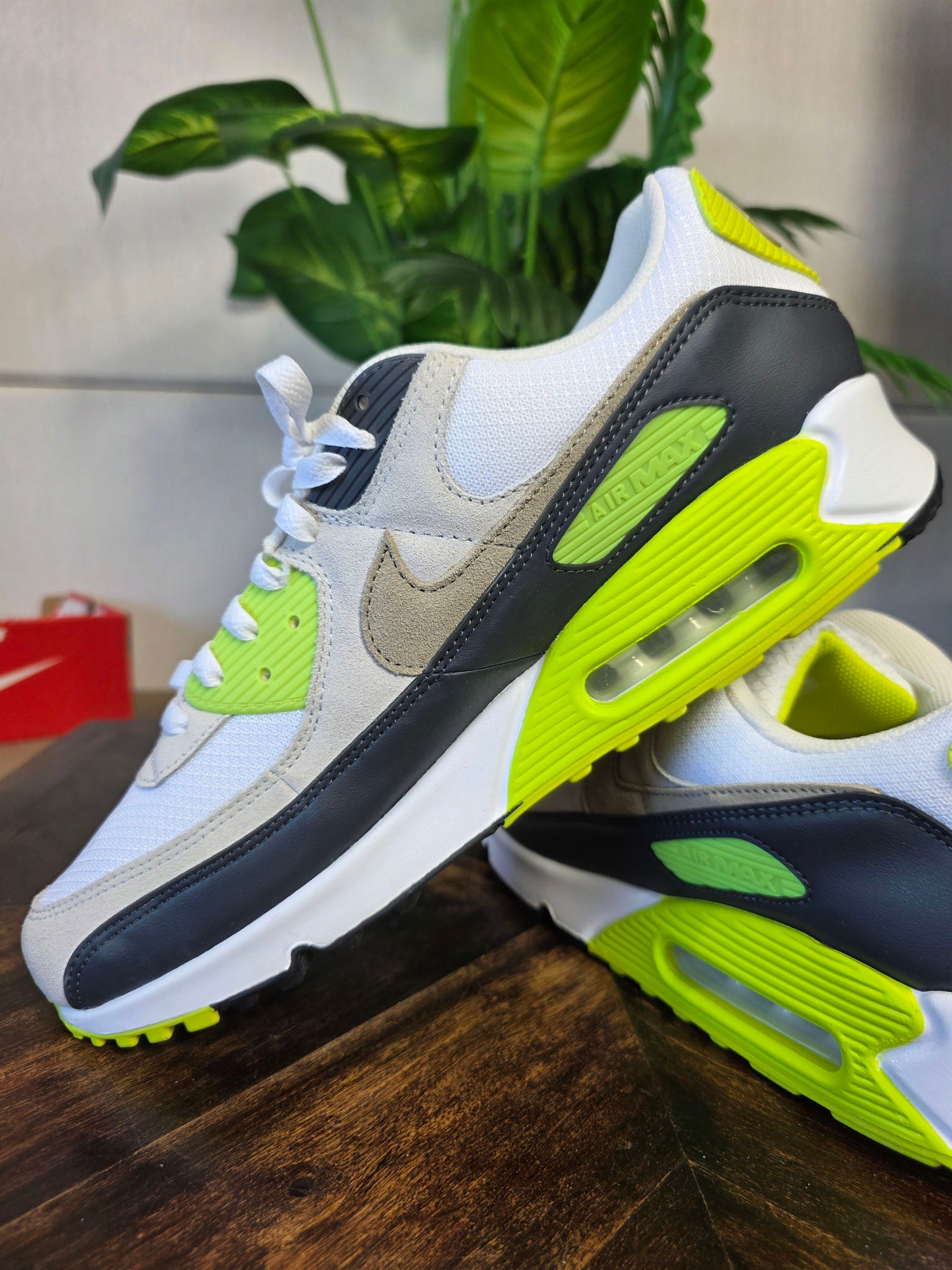 Nike Air Max 90 Cyber Khaki maat 47,5
