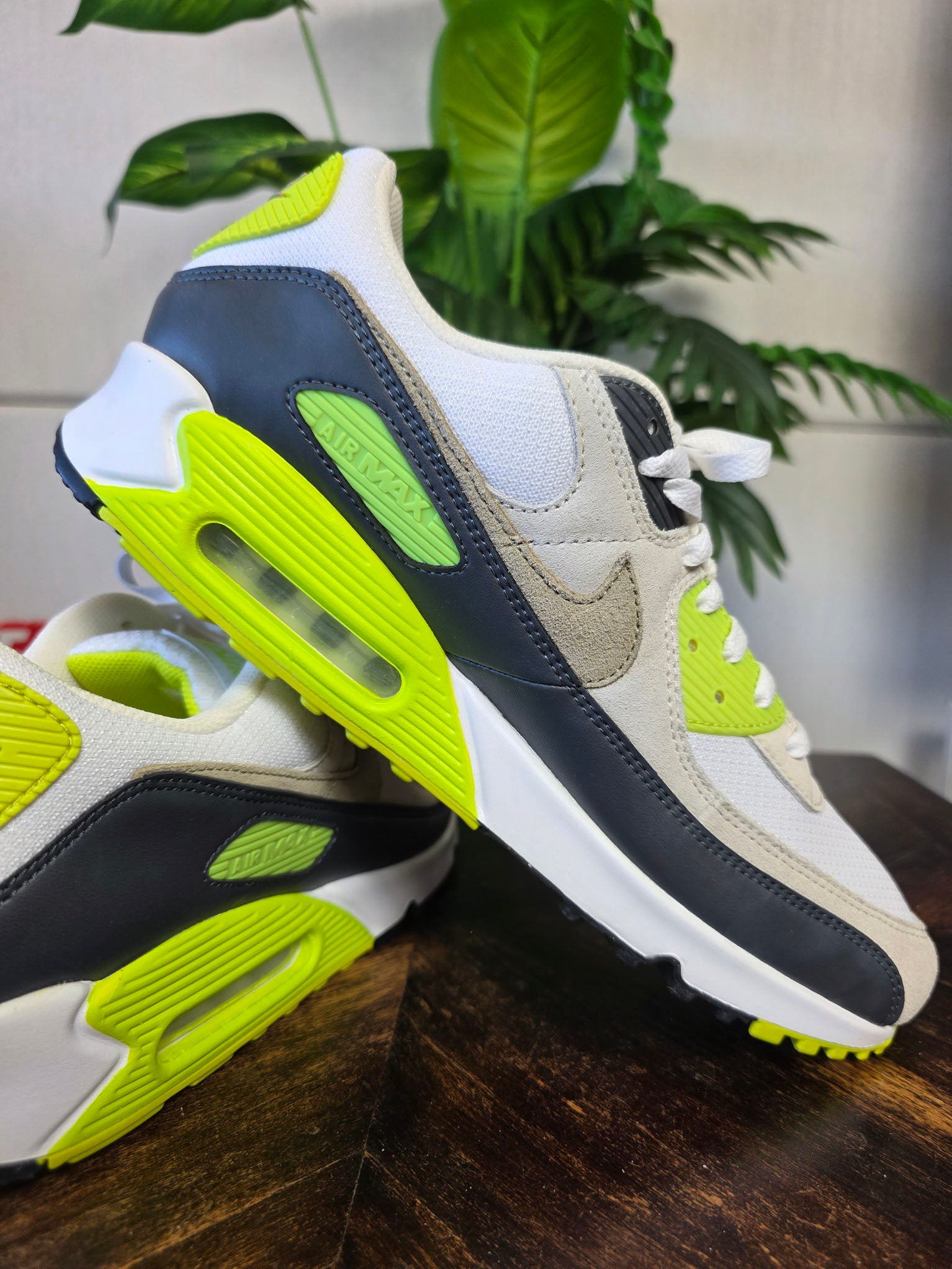 Nike Air Max 90 Cyber Khaki maat 47,5