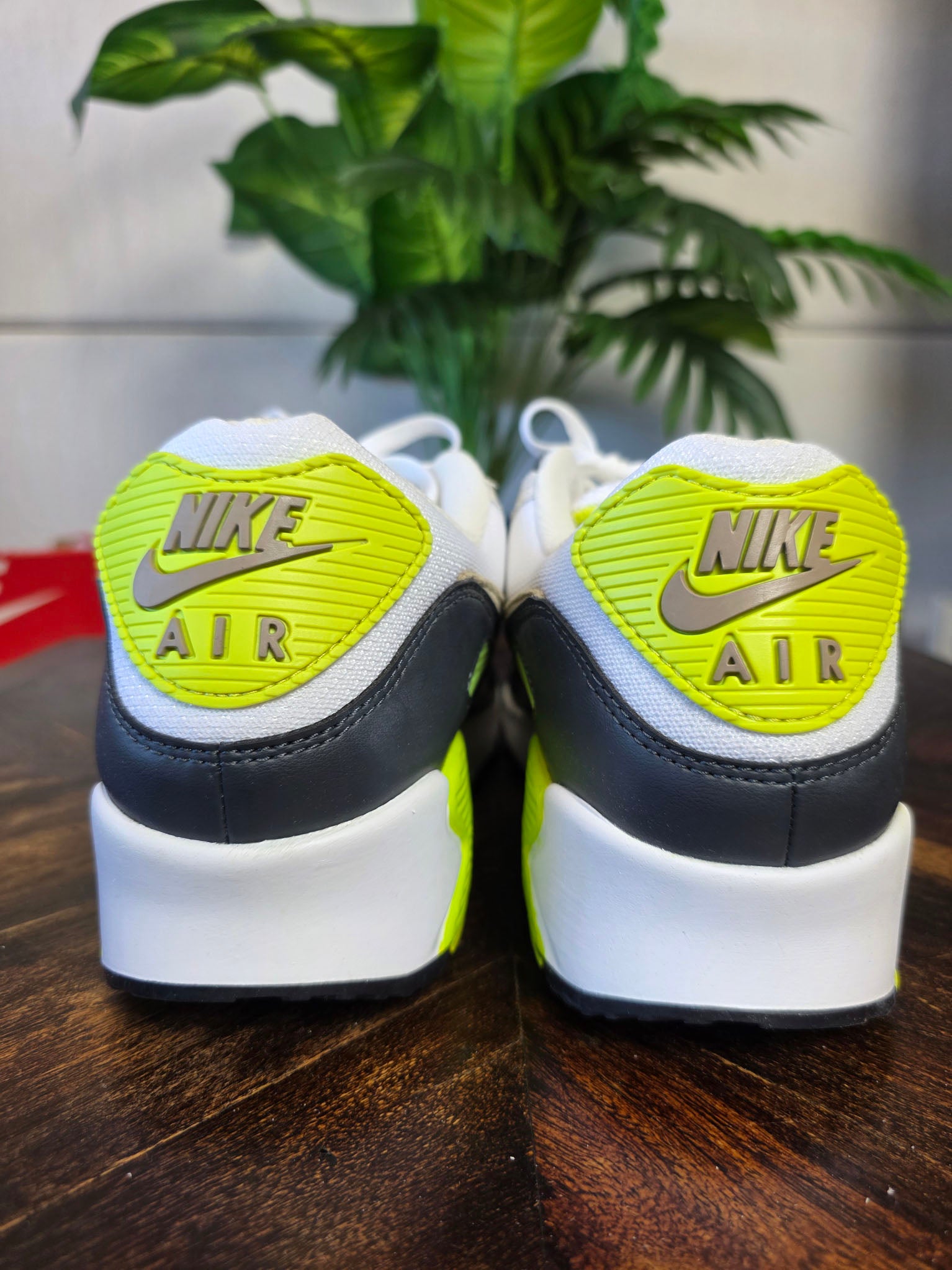 Nike Air Max 90 Cyber Khaki maat 47,5