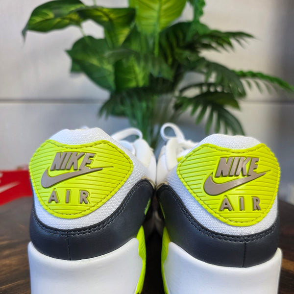 Nike Air Max 90 Cyber Khaki maat 47,5