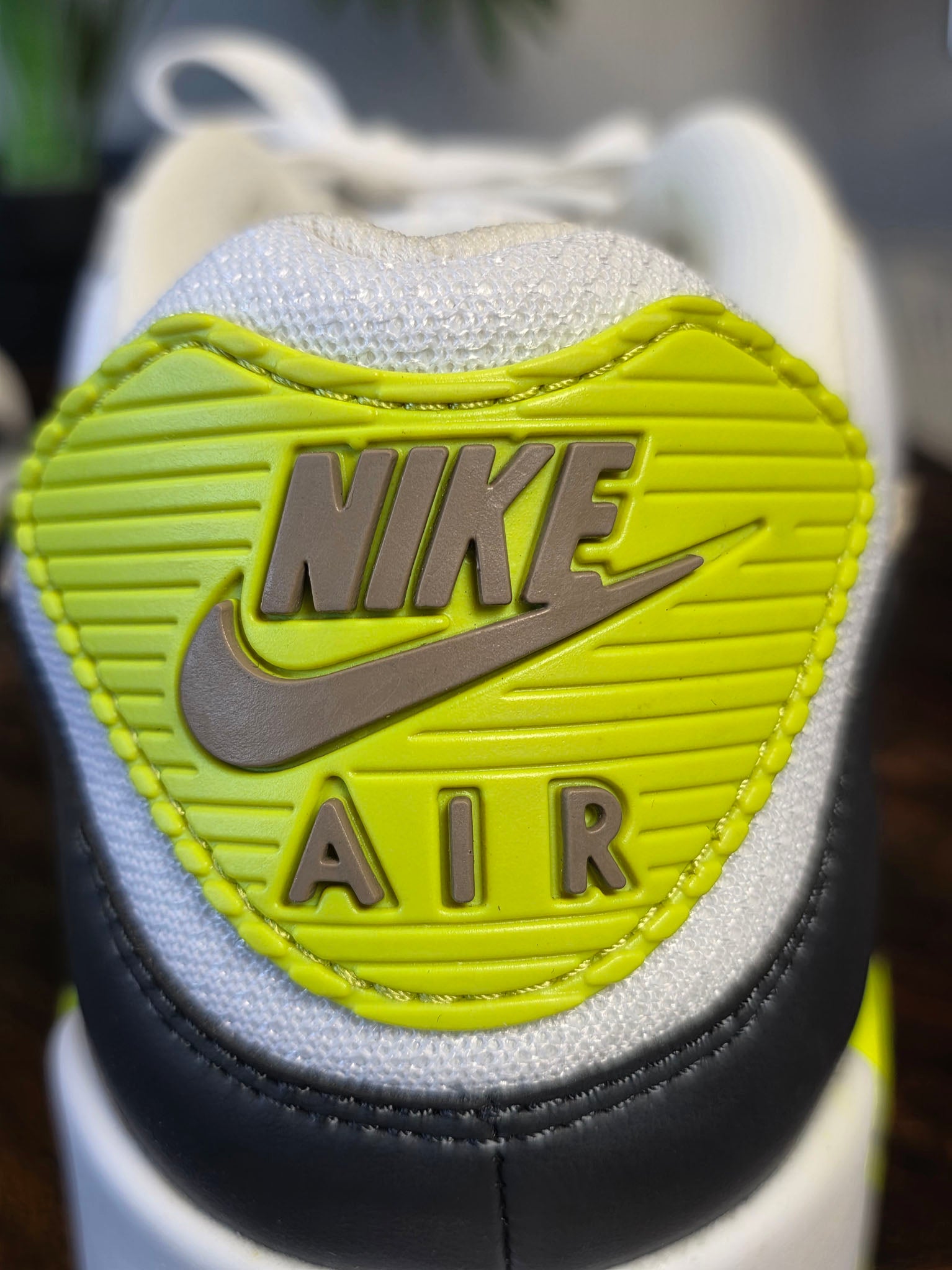 Nike Air Max 90 Cyber Khaki maat 47,5