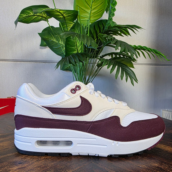 Nike Air Max 1 Wmns 'Night Maroon' maat 39