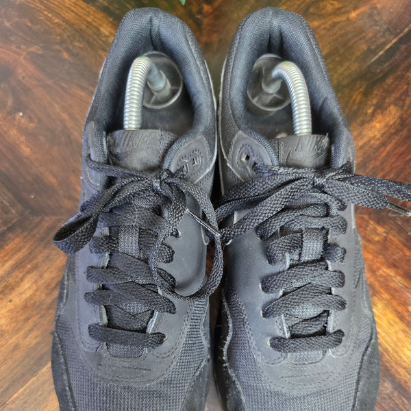Nike Air Max 1 Triple Black maat 43